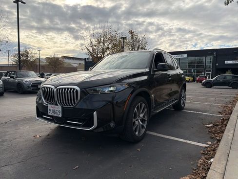 Used 2025 BMW X5 xDrive40i image 1