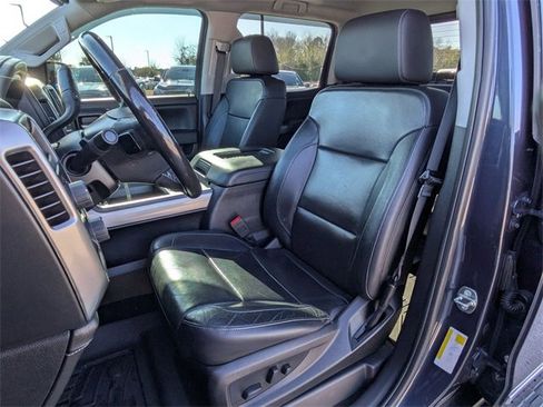 Used 2018 Chevrolet Silverado 1500 LTZ Z71 w/ Centennial Edition image 12