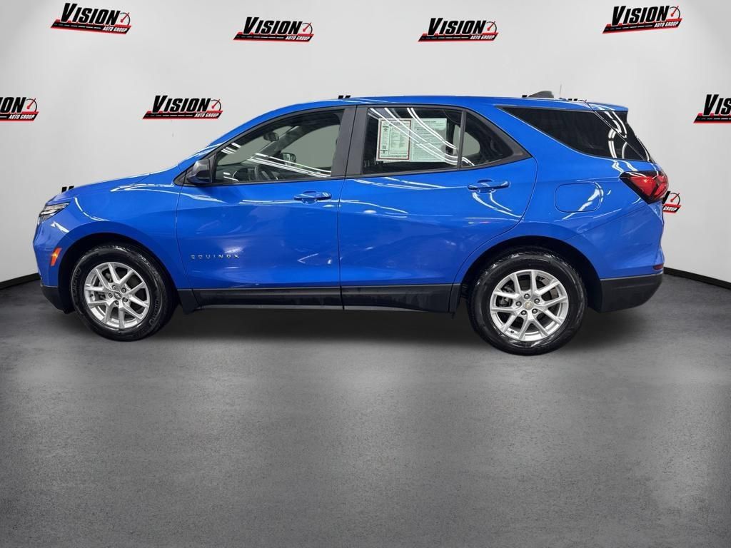 Used 2024 Chevrolet Equinox LS FWD image 8