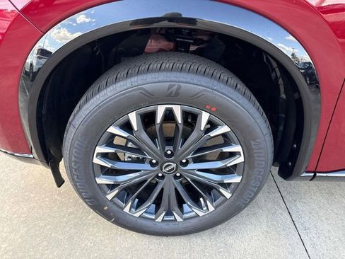 New 2026 Nissan Rogue Platinum image 5