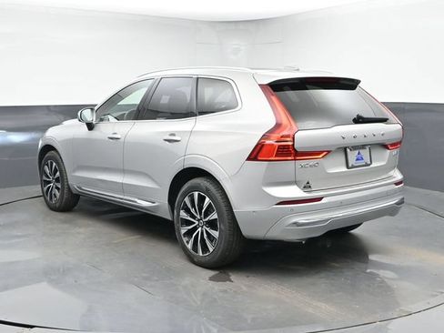 Used 2023 Volvo XC60 B5 Plus w/ Climate Package AWD/4WD image 8
