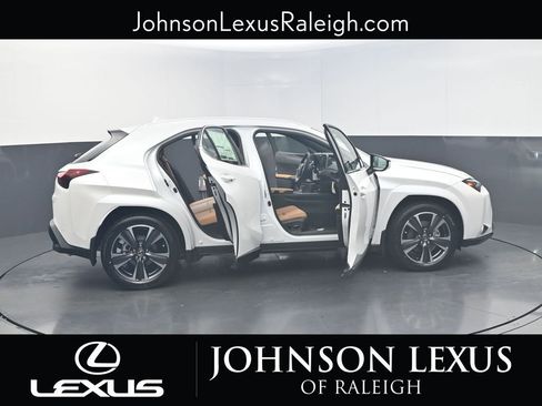 New 2025 Lexus UX 300h FWD image 25