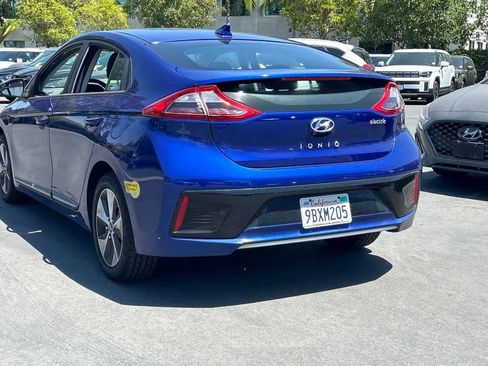 Used 2019 Hyundai Ioniq Electric FWD image 2