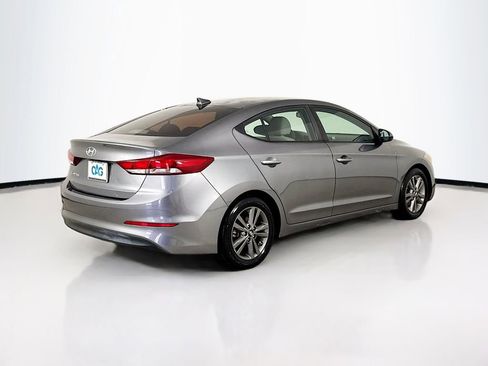 Used 2018 Hyundai Elantra SEL FWD image 7