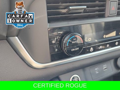 Used 2023 Nissan Rogue SV w/ SV Premium B Package image 29