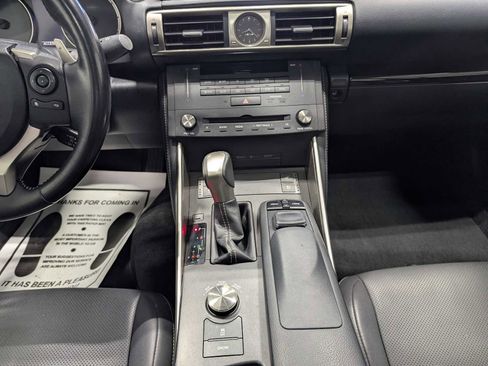 Used 2016 Lexus IS 300 AWD image 20