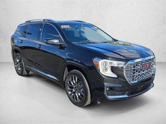 Used 2024 GMC Terrain Denali w/ Black Diamond Edition AWD/4WD video 3