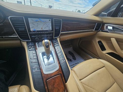 Used 2012 Porsche Panamera image 40