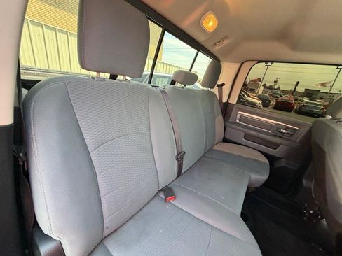 Used 2018 RAM 1500 Classic SLT RWD image 16