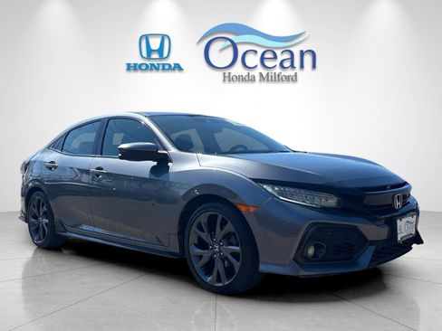 Used 2019 Honda Civic Sport Touring image 1