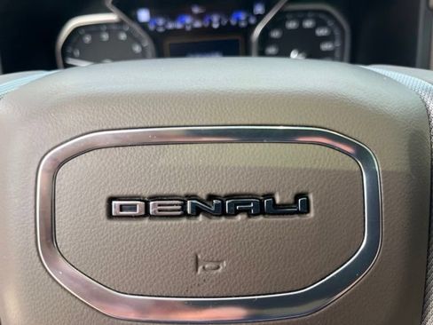 Used 2021 GMC Yukon XL Denali w/ Denali Ultimate Package AWD/4WD image 40