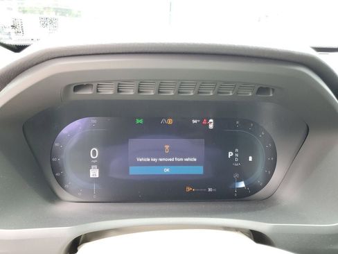 Certified 2024 Volvo XC90 B6 Plus w/ Protection Package Premier image 21