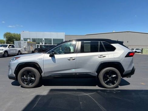 Used 2021 Toyota RAV4 XSE w/ XSE Grade Weather Package AWD/4WD image 4