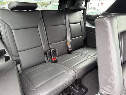 Used 2024 Chevrolet Tahoe LT RWD image 19