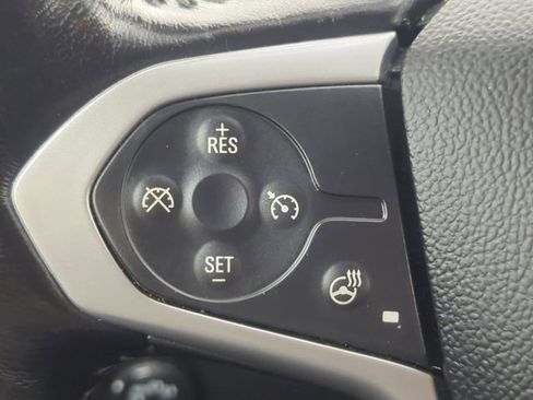 Used 2019 Chevrolet Colorado LT w/ LT Convenience Package AWD/4WD image 15