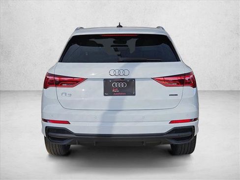 Used 2025 Audi Q3 2.0T Premium w/ Convenience Package image 7