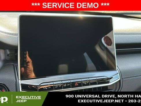 New 2025 Jeep Compass Limited w/ Sun & Sound Group image 16