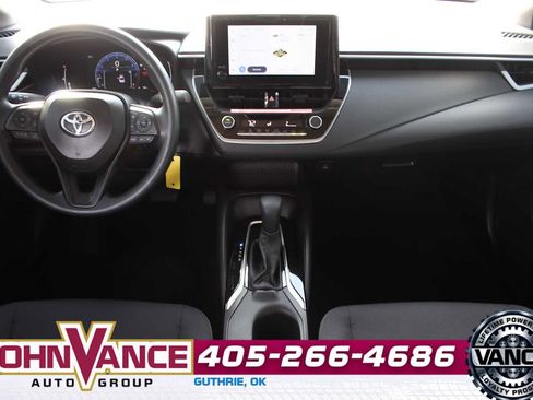 Used 2026 Toyota Corolla LE image 25