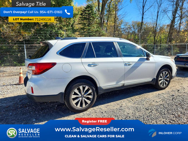 Used 2017 Subaru Outback 2.5i Touring w/ Popular Package #5A AWD/4WD image 4