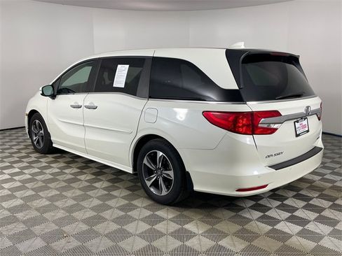 Used 2018 Honda Odyssey Touring image 23