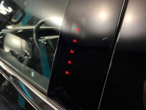 Used 2023 Lincoln Navigator L Black Label image 34