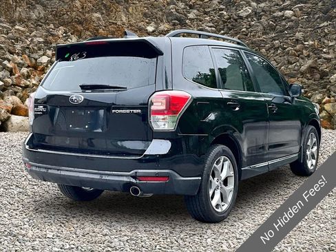 Used 2018 Subaru Forester 2.5i Touring AWD/4WD image 2