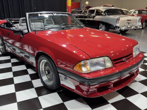 Used 1988 Ford Mustang LX RWD image 8