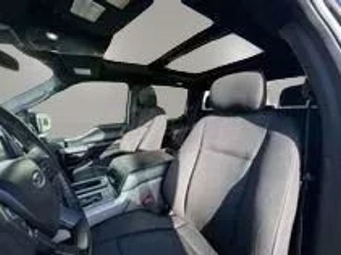 Used 2019 Ford F150 XLT w/ Equipment Group 302A Luxury AWD/4WD image 11