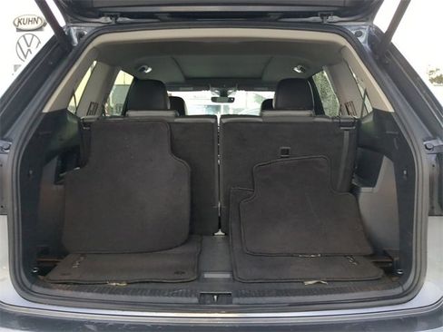 Certified 2022 Volkswagen Atlas SEL image 9