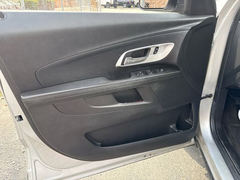 Used 2016 Chevrolet Equinox LT AWD/4WD image 12