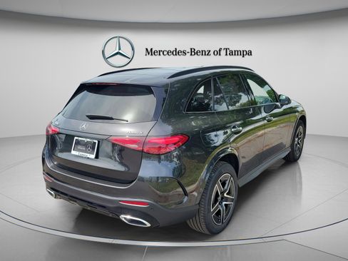 Used 2026 Mercedes-Benz GLC 300 4MATIC image 3
