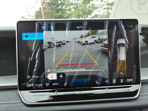 New 2026 Volkswagen Tiguan SE R-Line image 15