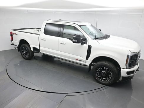 New 2026 Ford F250 Platinum image 38