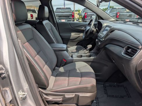 Used 2024 Chevrolet Equinox RS AWD/4WD image 12