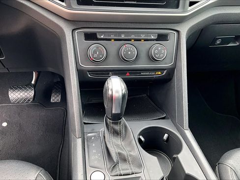 Used 2023 Volkswagen Atlas SE FWD image 30