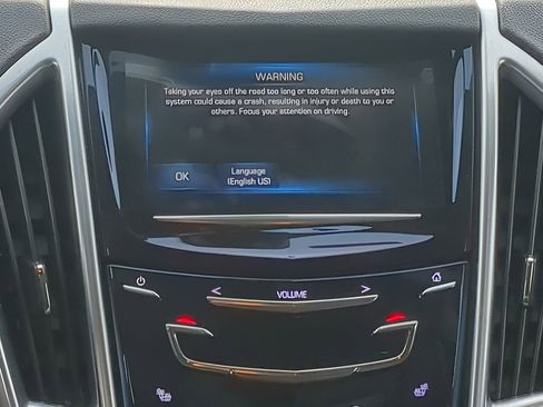 Used 2015 Cadillac SRX Luxury image 24