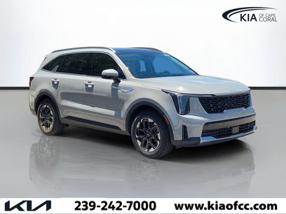 Certified 2025 Kia Sorento S w/ Panoramic Sunroof Package