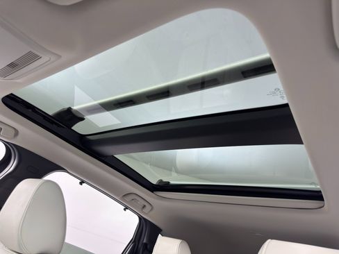 Used 2025 MAZDA CX-90 Plug-In Hybrid w/ Premium Plus image 12