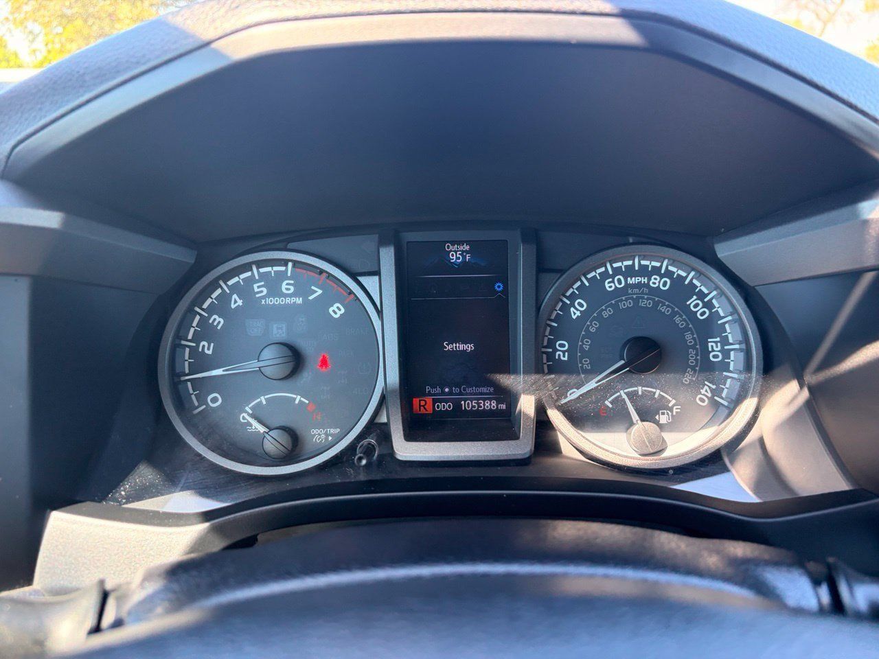 Used 2016 Toyota Tacoma TRD Sport w/ Towing Package RWD image 28