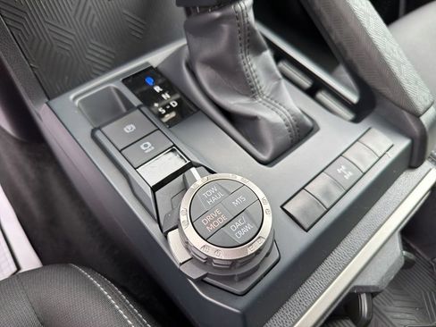 Used 2024 Toyota Tacoma TRD Off-Road AWD/4WD image 26