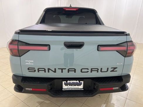 Used 2022 Hyundai Santa Cruz SEL image 4