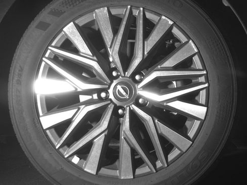 Used 2025 Nissan Altima 2.5 SV image 13