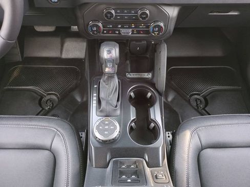 New 2026 Ford Bronco Badlands AWD/4WD image 19