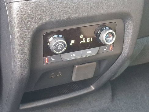 Certified 2025 Chevrolet Traverse RS AWD/4WD image 12