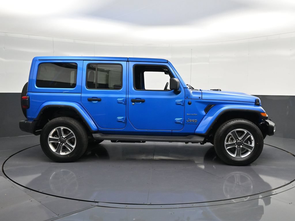 Used 2023 Jeep Wrangler Unlimited Sahara w/ LED Lighting Group AWD/4WD image 4