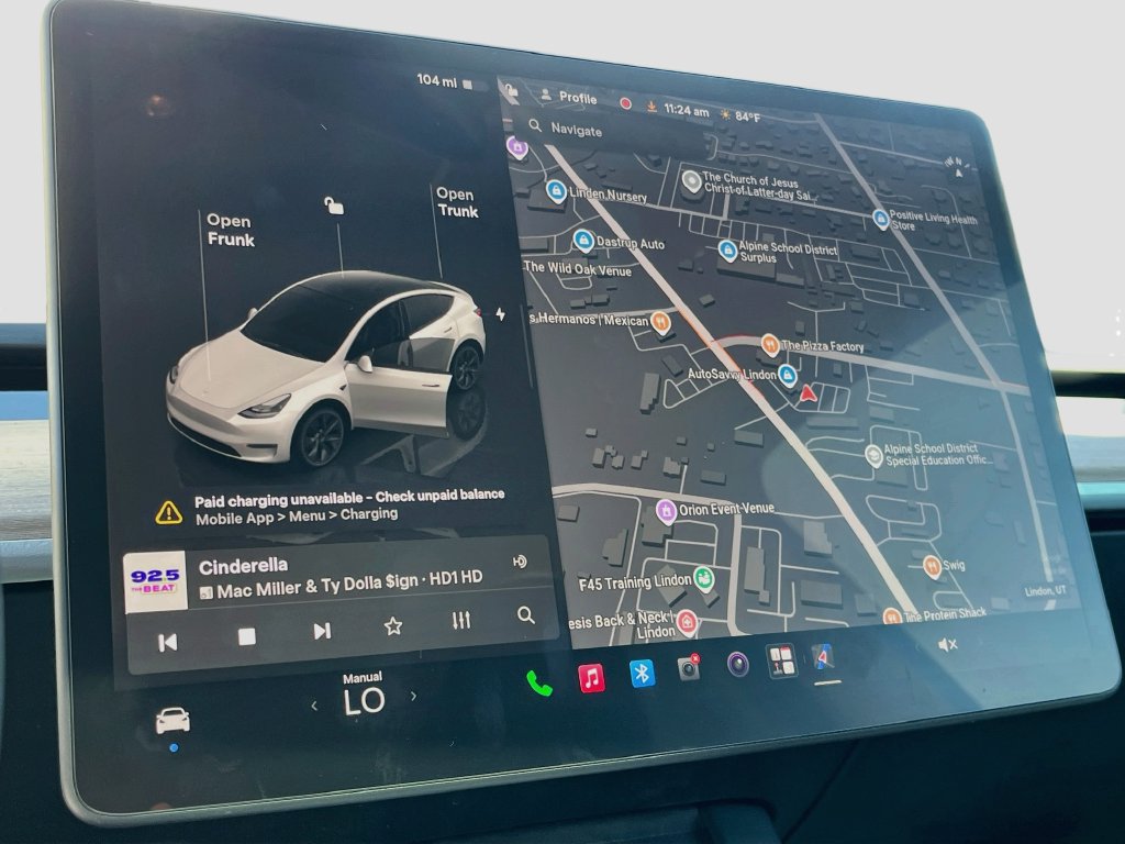 Used 2025 Tesla Model Y Long Range AWD/4WD image 12