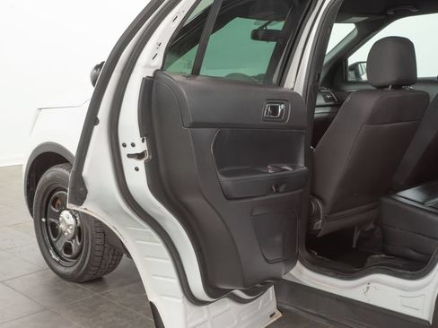 Used 2017 Ford Explorer 4WD Police Interceptor w/ Ready For The Road Package image 8