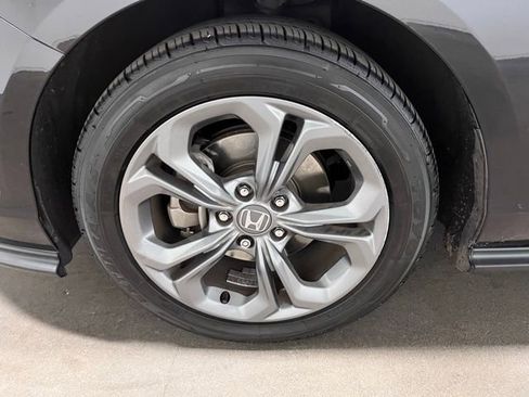 Used 2023 Honda Accord EX image 28