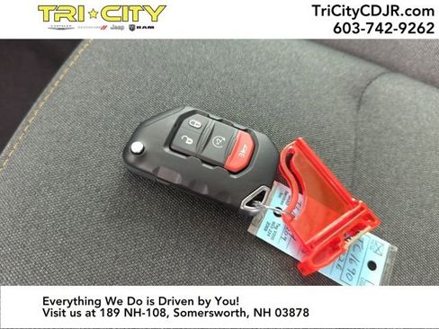 New 2026 Jeep Gladiator Sport image 24