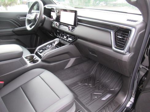 Used 2026 GMC Canyon Elevation w/ Convenience Package AWD/4WD image 13